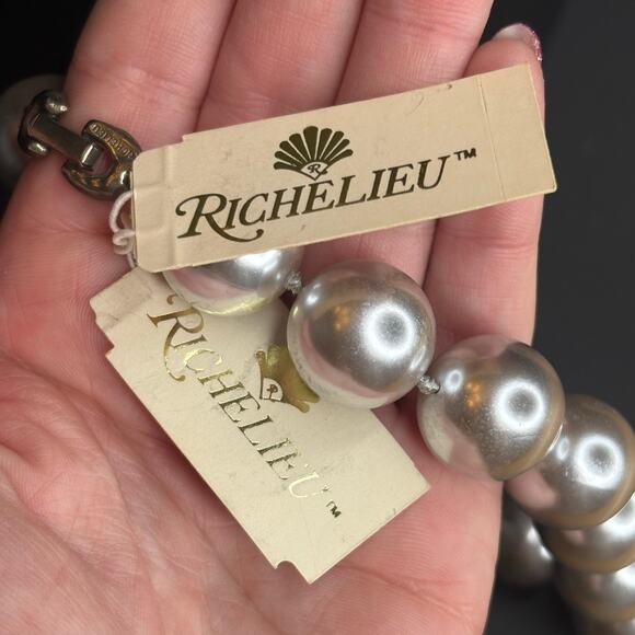 Vintage NWT Richelieu Chunky Silver Pearl Choker Necklace 14" - Picture 4 of 4